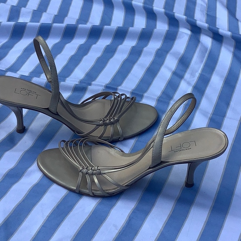 Loft heels - Picture 2 of 6